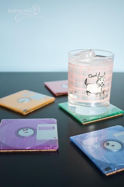 The-Floppy-Disks-are-now-back-as-Floppy-Disk-Coasters-in-Funky-Colors-3.jpg