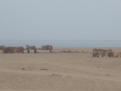 海辺のバラック集落