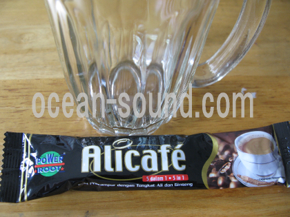 コタキナバルのお土産　アリカフェ　コーヒー